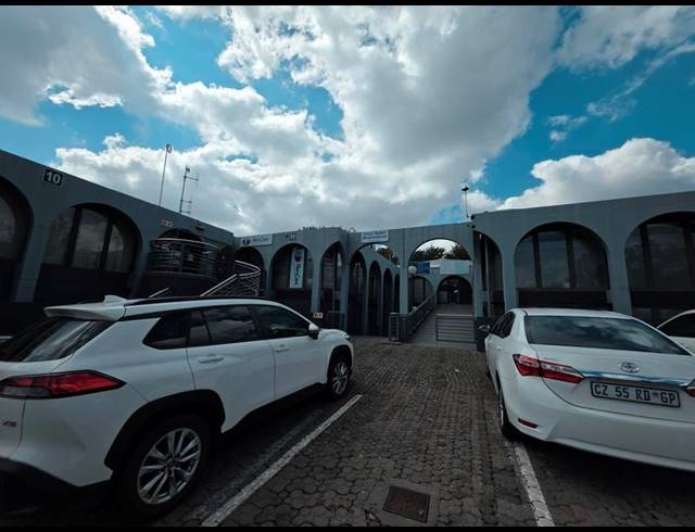 BUSINESS PROPERTY TO RENT IN MURRAYFIELD